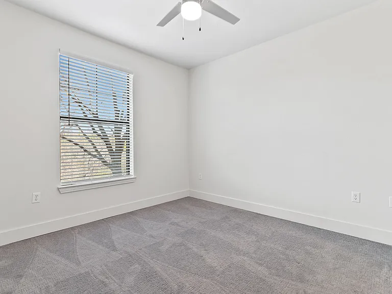 The Berkeley — Photo 12