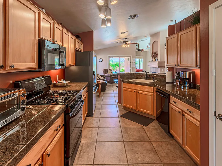10218 N Turquoise Moon Way — Photo 29