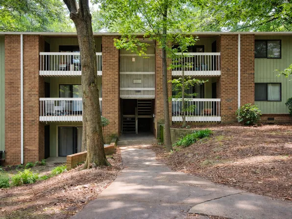 1287G Schaub Dr APT G, Raleigh, NC 27606