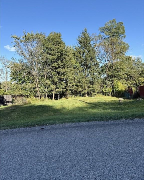 2nd image of 0 Crestview Dr