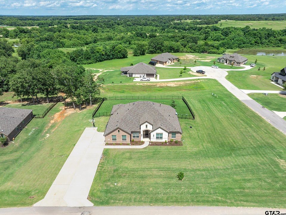 1st image of 425 Private Road 7017