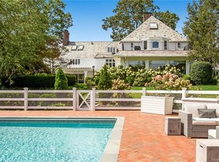 24 Stratford Rd, Harrison, NY 10528