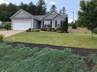 200 S River Glen Dr, Morganton, NC 28655