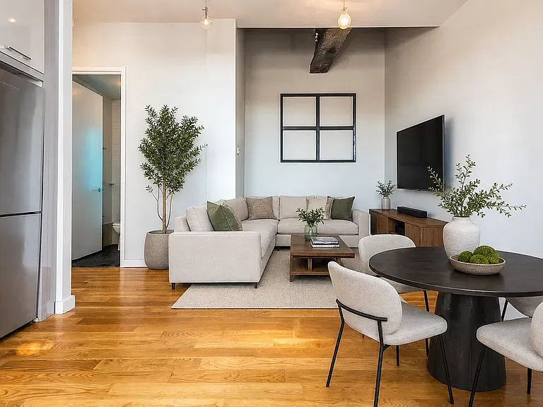 96 Dupont St #4L — Photo 3