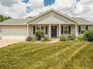 1288 Summergate Pkwy, Saint Peters, MO 63303