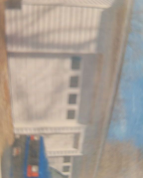 2nd image of 215 Springwater Dr