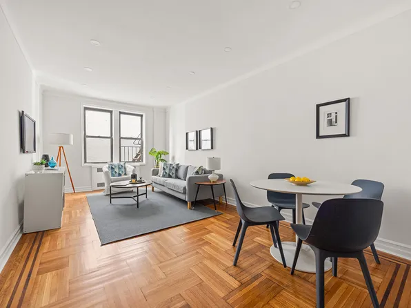 657 East 26th Street image 2 of 6