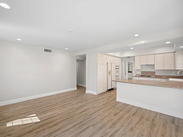 1323 Branta Dr — Photo 15