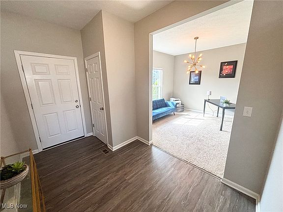 5th image of 37272 Sandy Ridge Dr