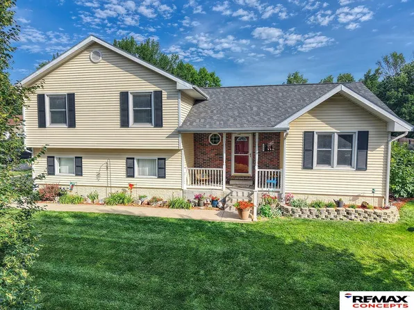 720 W Chadderton Dr, Lincoln, NE 68521