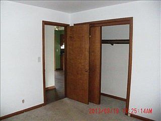 4th image of 4004 Dakota Ln