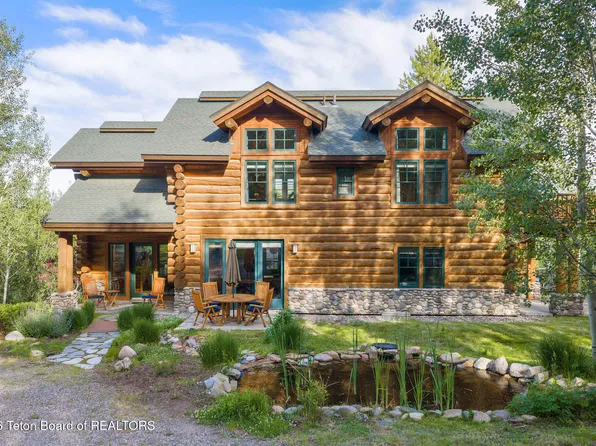4420 W Bronco Rd, Wilson, WY 83014
