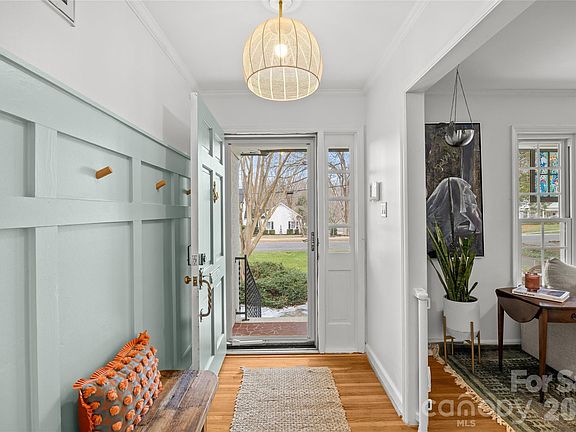 5th image of 2732 Burnt Mill Rd