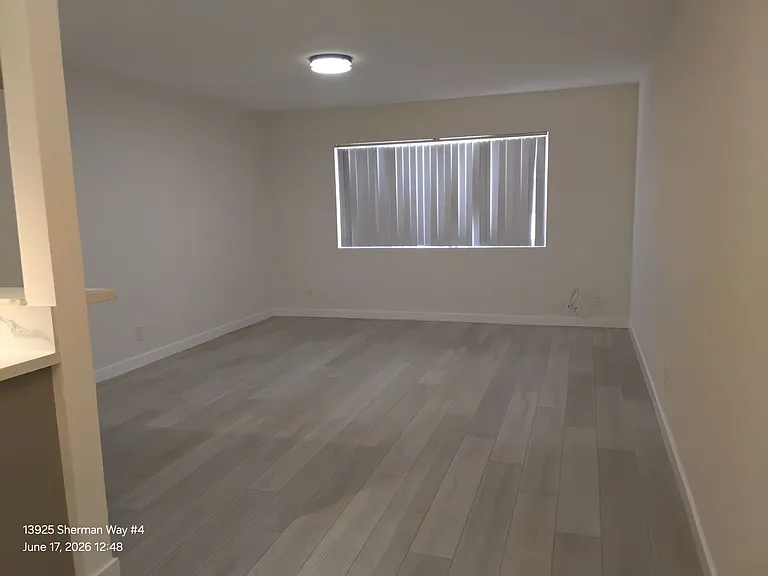13925 Sherman Way — Photo 16