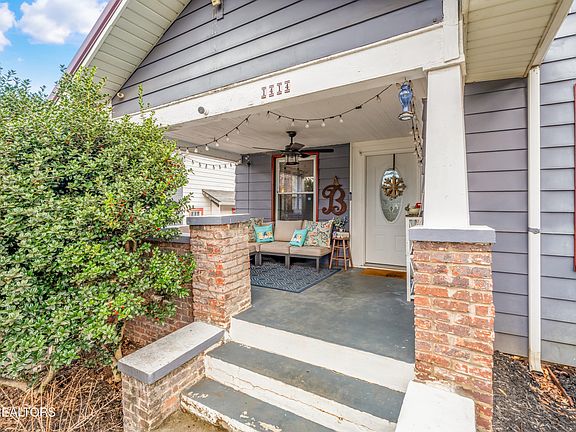 5th image of 1414 Kenyon St
