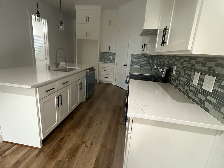 2715 Grafton Ave — Photo 5