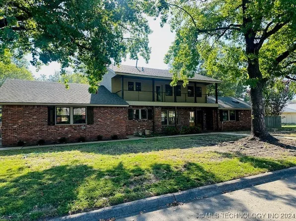 2840 Hickory Creek Rd, Muskogee, OK 74403