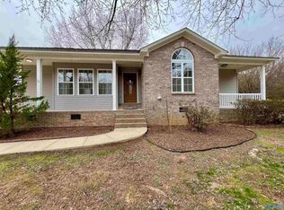 43 Whisperwood Dr, Somerville, AL 35670