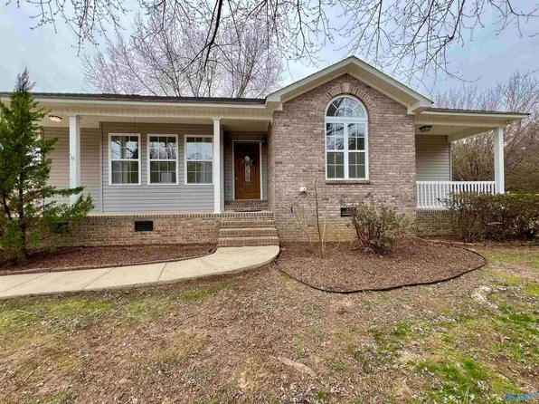 43 Whisperwood Dr, Somerville, AL 35670