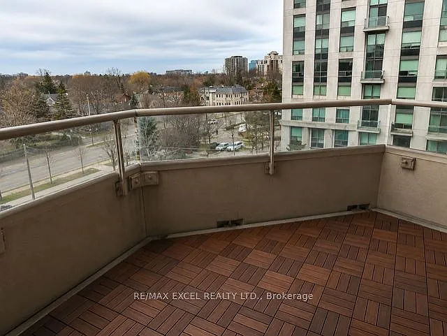 18 Hillcrest Ave #605 — Photo 7