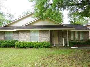 617 Joe Farris Dr, Hammond, LA 70403