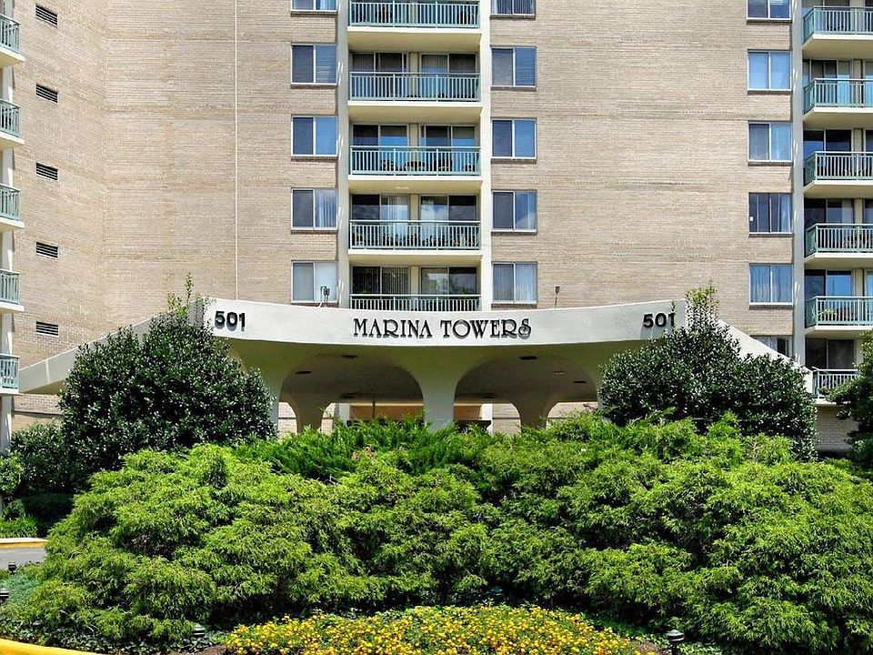 1st image of 501 Slaters Ln APT 1214
