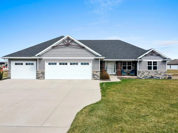 2226 Laddie Trl, De Pere, WI 54115