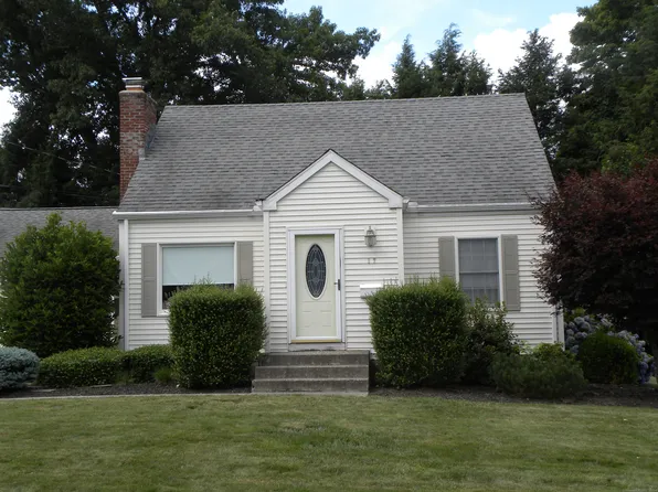 17 Cindy Lane, Berlin, CT 06037
