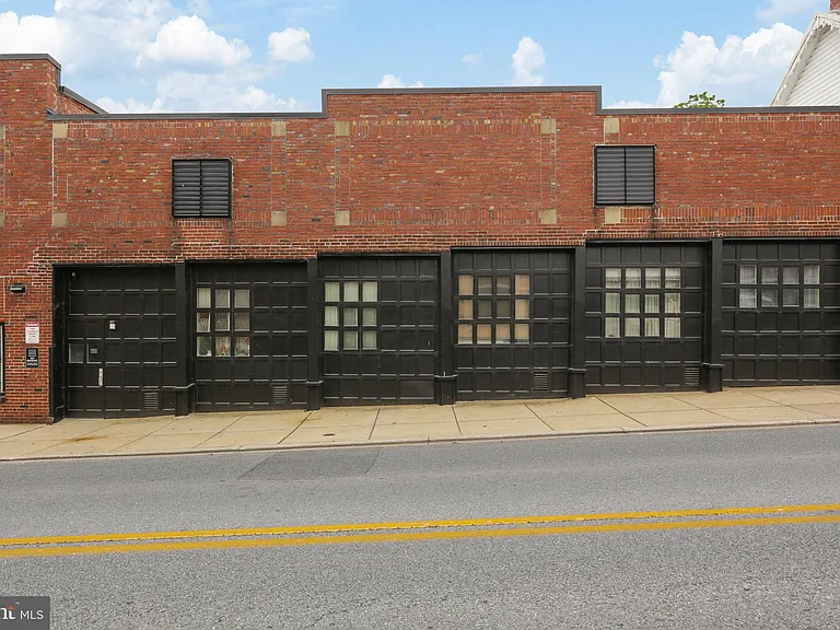 28 Liberty St #208 — Photo 31