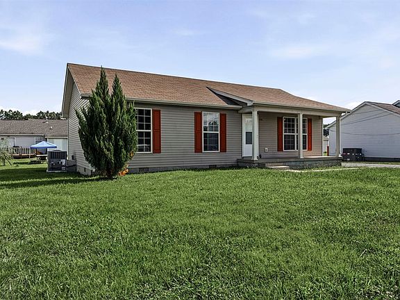 3rd image of 506 Millwood Dr