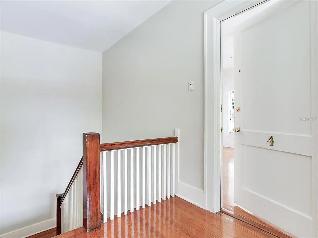 1 bed, 1.0 bath, 1100 sqft, $2,950 — Photo 3