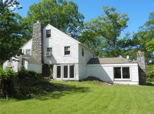 64 Overlook Rd N #N, White Plains, NY 10603