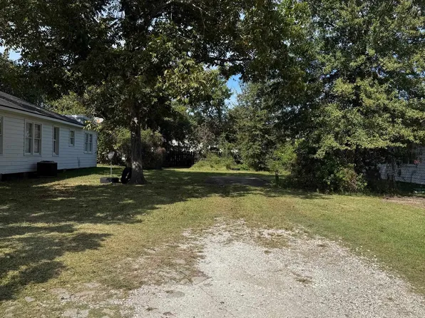 16th St, Lake Charles, LA 70601