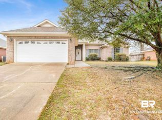 2196 Spring Grv E, Mobile, AL 36695