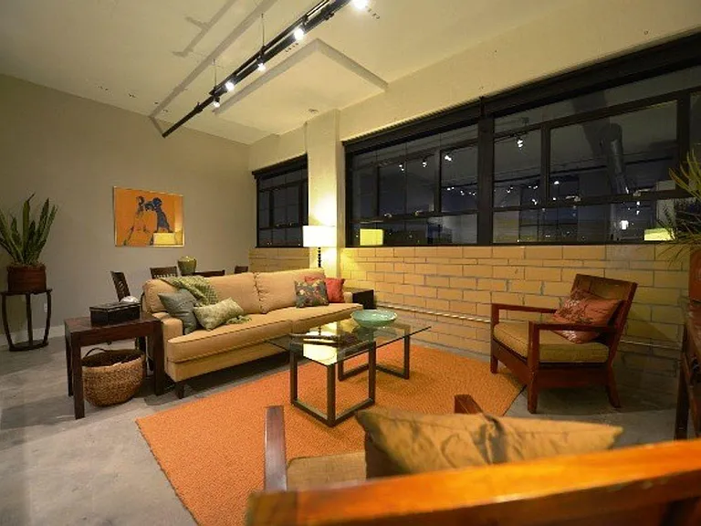 Laclede Lofts — Photo 2