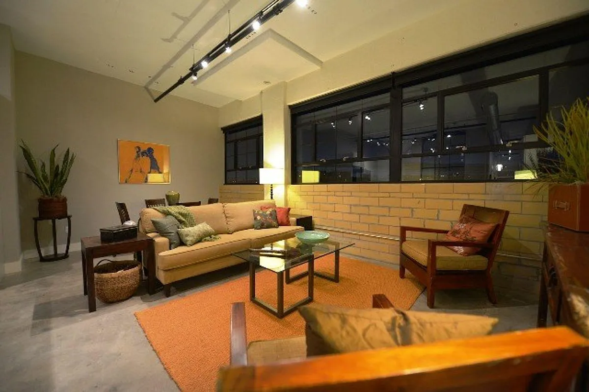 Photo 2 of 32 - Laclede Lofts - Saint Louis, MO Building Photo - Laclede Lofts