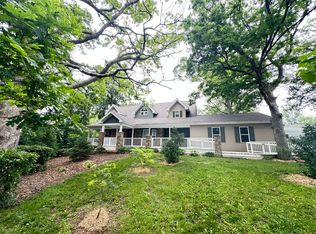 10400 Liberty Rd, Farmer City, IL 61842