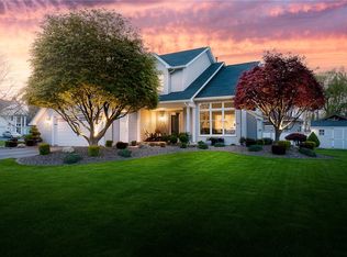 41 Rahway Ln, Rochester, NY 14606