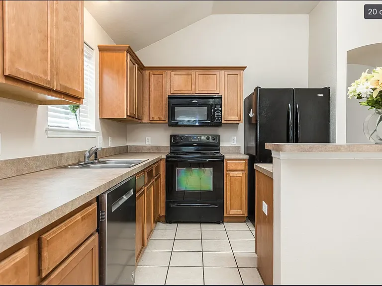 6440 Stone Lake Dr — Photo 21