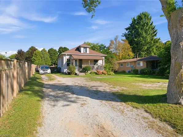 165 Victoria St, Norfolk County, ON N3Y 4R6