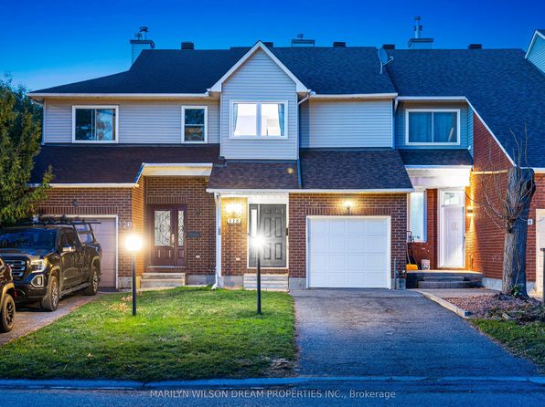 118 Halley St, Ottawa, ON K2J 3R9