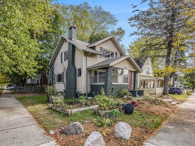 1002 Alto Ave SE, Grand Rapids, MI, 49507