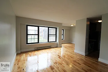 Rented by Bruma Realty LLC