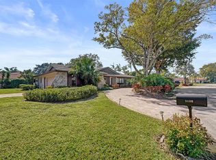 9600 Conch Shell Manor, Plantation, FL 33324