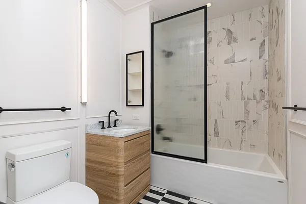 Rented by Nooklyn NYC LLC | media 14