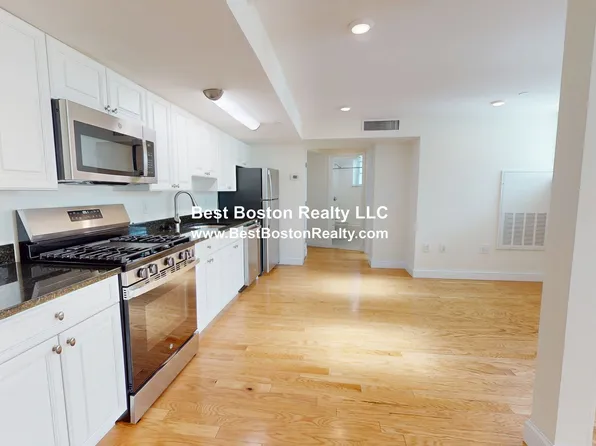 1 Langdon St APT 6, Cambridge, MA 02138