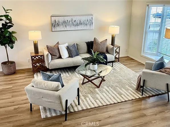 11102 Bermuda St, Cerritos, CA 90703