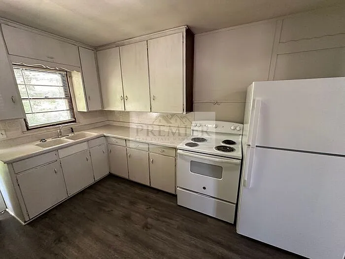 1017 S Glenwood Ave #A — Photo 8