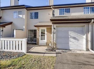 769 Crystal Ave, Shoreview, MN 55126