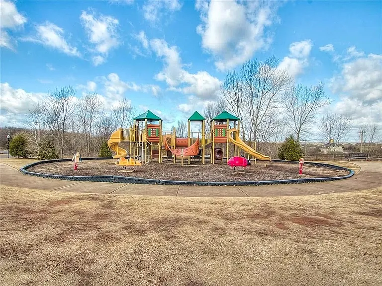 3408 Frederick Dr — Photo 23